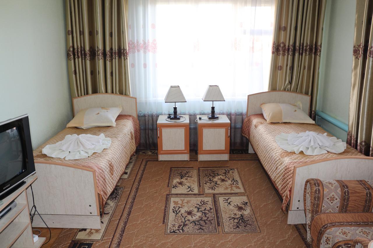 Enirest Karakol Exterior foto